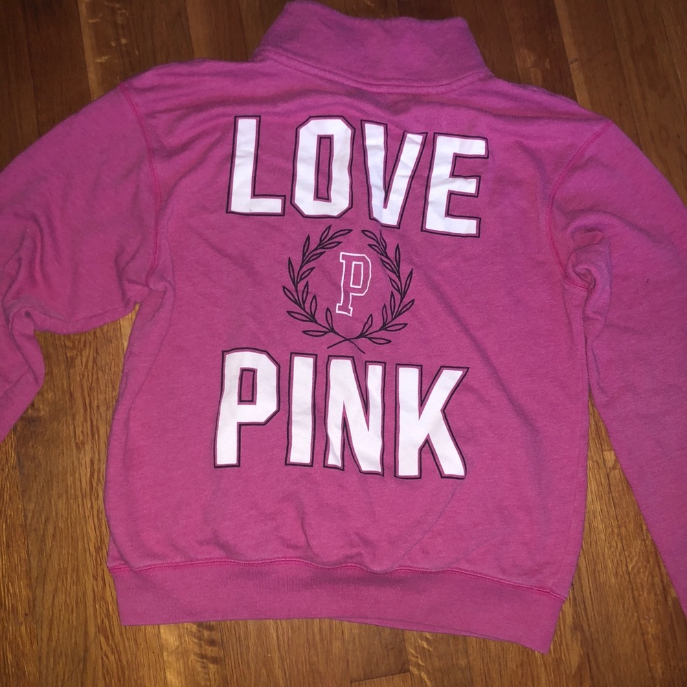 VS Pink Quarterzip